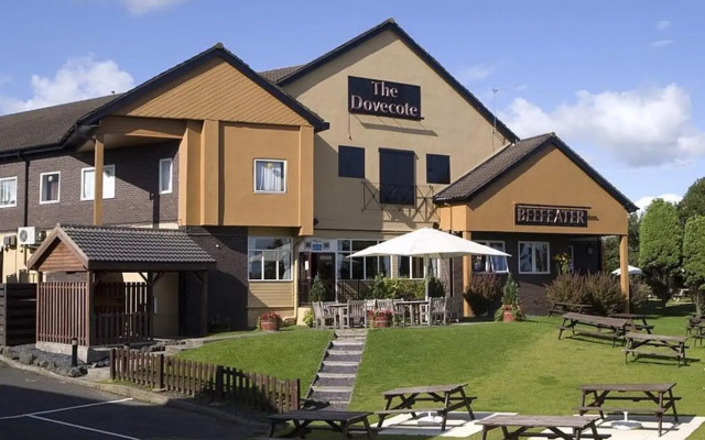 Отель Premier Inn Glasgow - Cumbernauld вид на фасад