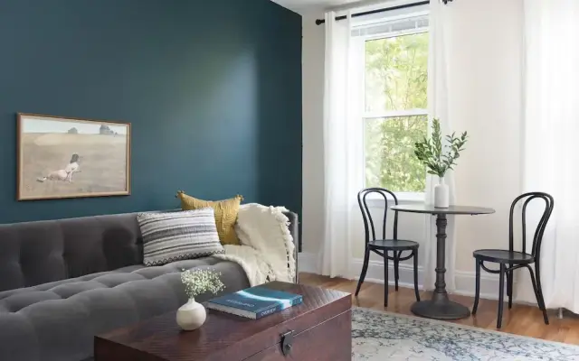 Sharp Brighton Suites by Sonder