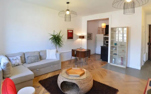 Отель Appart Ambiance Montauban комната для гостей