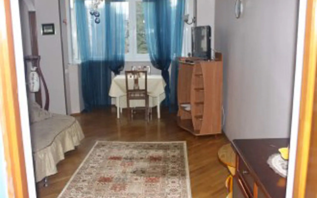 Апартаменты On Parkovaya 40 Apartment комната для гостей