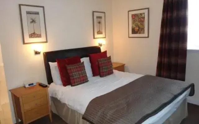 Inchture Hotel