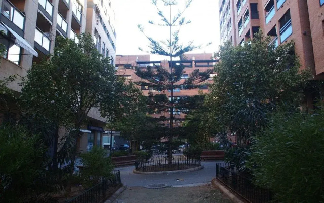Апартаменты Singular Apartments Candela Iii Валенсия вид на фасад