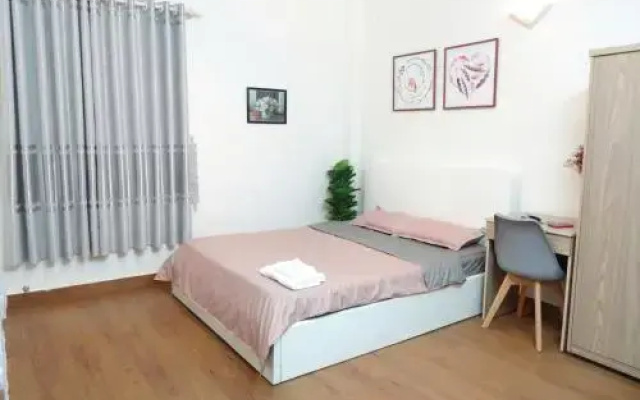 Sakura House