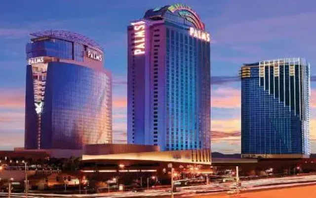 Отель Palms place 51st floor with balcony & strip view США, Лас-Вегас - отзывы, цены и фото номеров - забронировать отель Palms place 51st floor with balcony & strip view онлайн вид на фасад