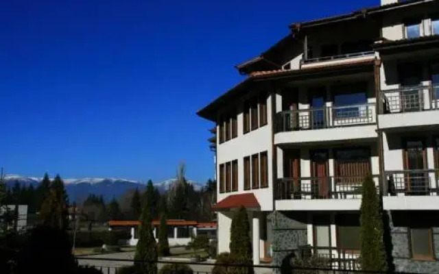 Edelweiss Park Hotel вид на фасад
