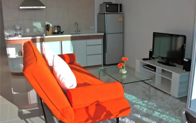 Отель Shanaya Residence Ocean View Kata Пхукет в номере