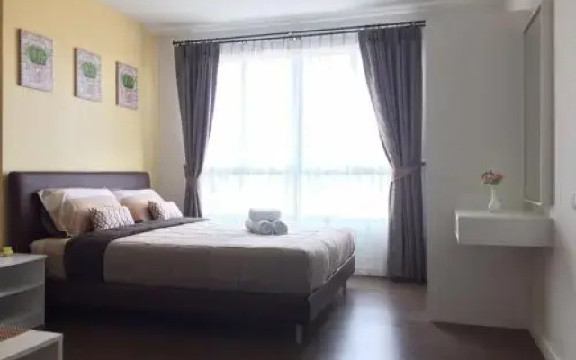 Baan Tew Lom Condo by Pukky