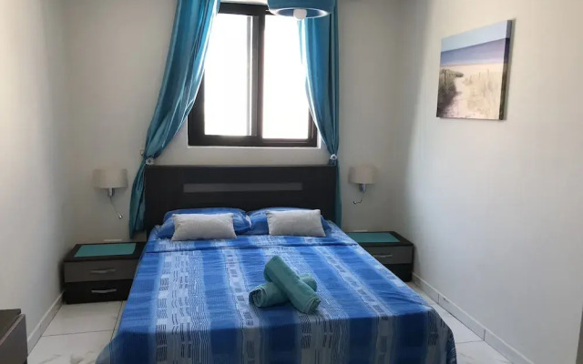 Отель Marsascala Sea View Luxury Apartment & Penthouse Мальта, Марсаскала - отзывы, цены и фото номеров - забронировать отель Marsascala Sea View Luxury Apartment & Penthouse онлайн вид на фасад