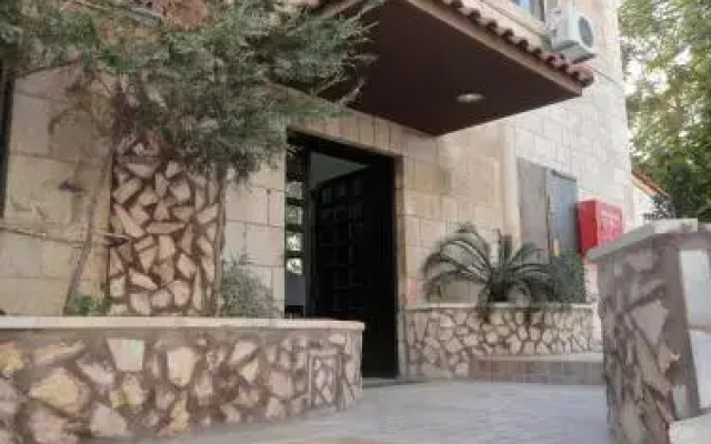 Отель Corner House Иордания, Амман - отзывы, цены и фото номеров - забронировать отель Corner House онлайн вид на фасад