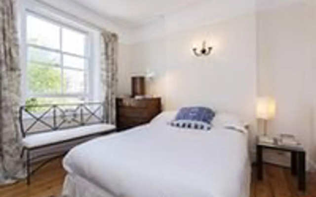 Отель Veeve - Big Oakfield House Великобритания, Лондон - отзывы, цены и фото номеров - забронировать отель Veeve - Big Oakfield House онлайн комната для гостей