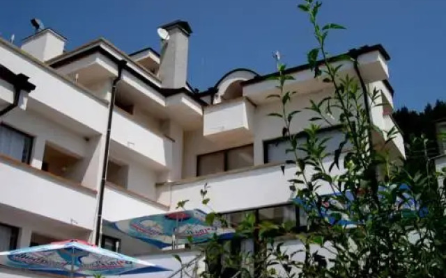 Hotel Aleksievata Kashta вид на фасад