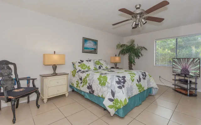SC105 Sea Woods by RedAwning