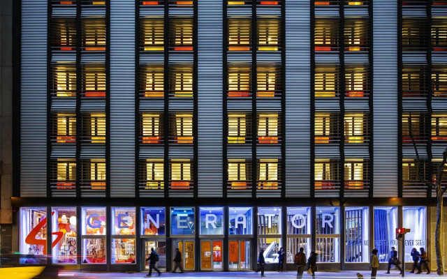 Generator Hotel Barcelona вид на фасад