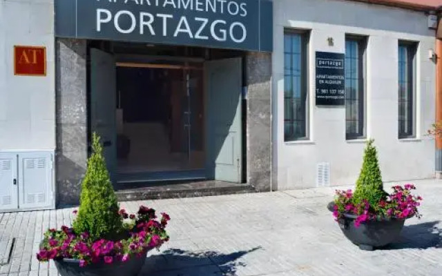 Отель Apartamentos Attica21 Portazgo вид на фасад