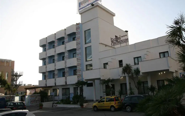 Hotel Ariminum Felicioni вид на фасад