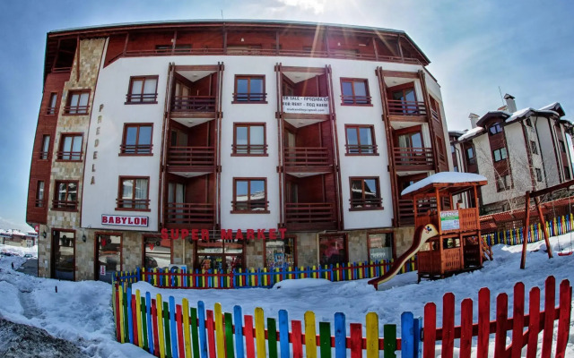 Апартаменты Predela 1 Holiday Apartments вид на фасад
