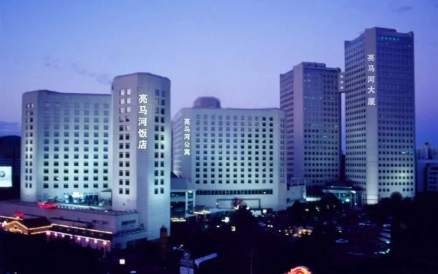 Beijing Landmark Hotel вид на фасад