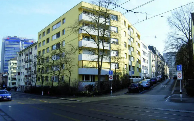 Отель Swiss Star Zurich Oerlikon вид на фасад