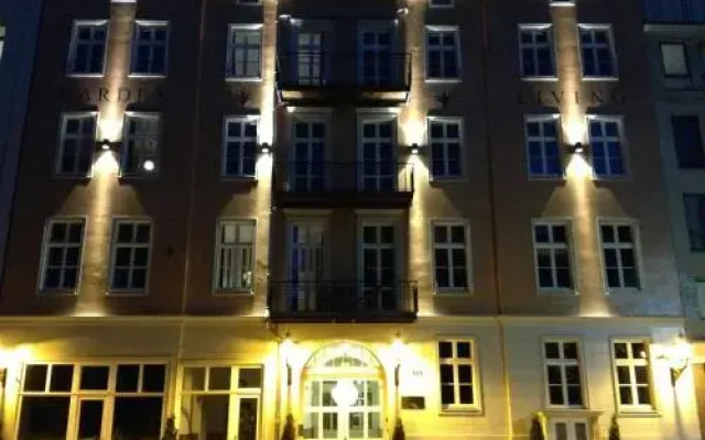 Garden Living - Boutique Hotel Берлин вид на фасад