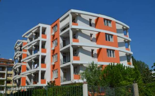 Апартаменты Abelia Apartments