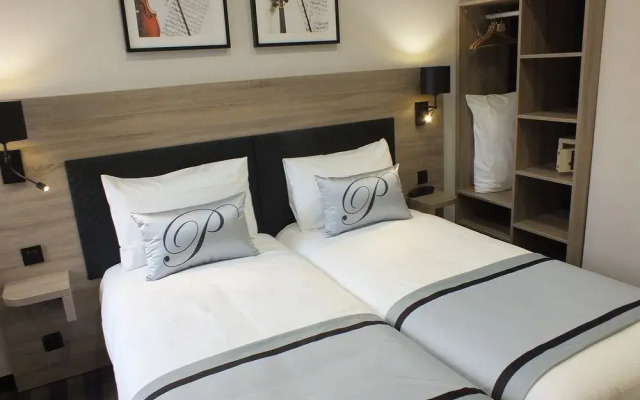 Hotel D'orsay вид на фасад