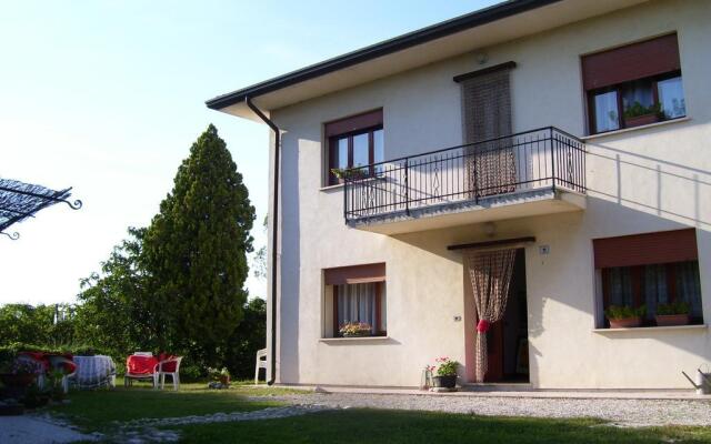 Отель B&B Le Geresine Ceggia вид на фасад