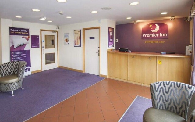 Premier Inn Leeds East 0