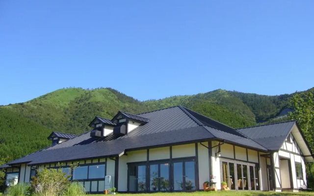 Отель Auberge A Ma Façon Минамиогуни вид на фасад