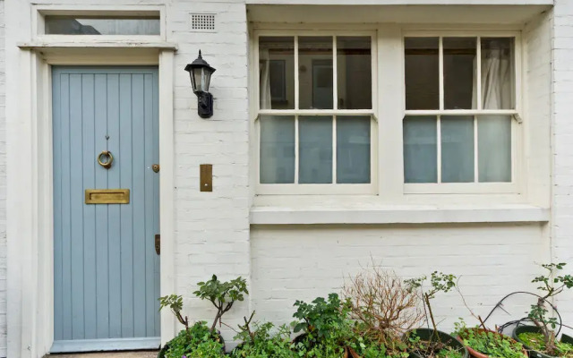 Апартаменты Vacation Apartments Hyde Park Лондон вид на фасад