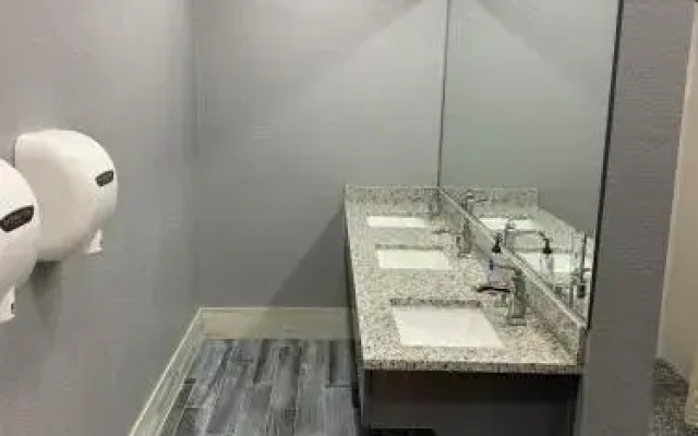 Mardi Gras RV Park