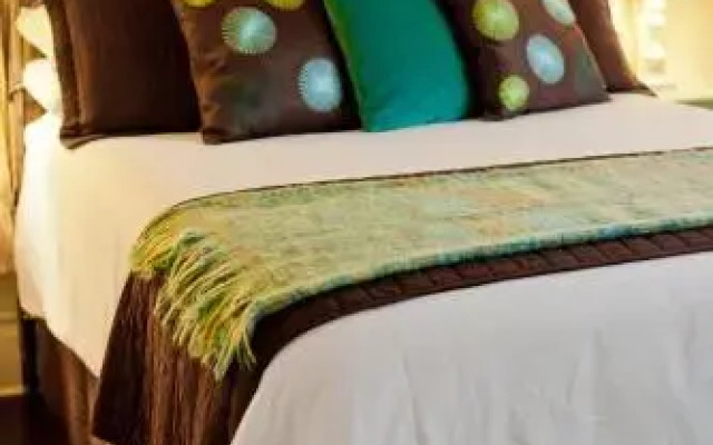 Hart House Bed & Breakfast