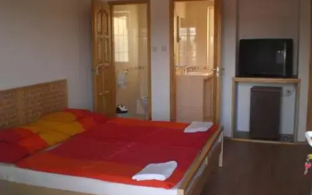 Böne Vendégház és Borozó