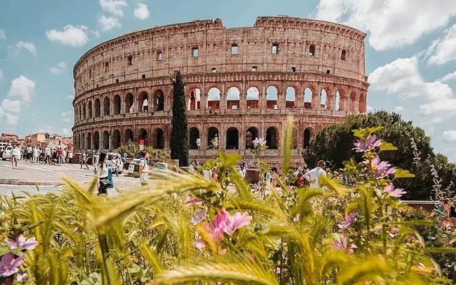 Отель Vatican May's House вид на фасад