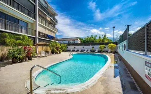Kona Plaza #409