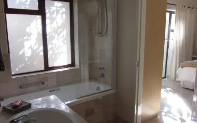 Poyser Guest Suites
