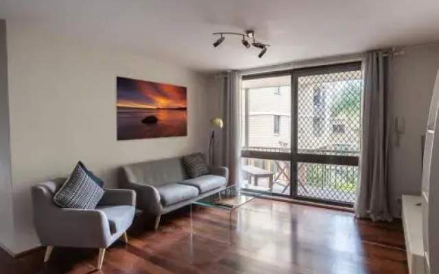 Spacious One Bedder in Potts Point