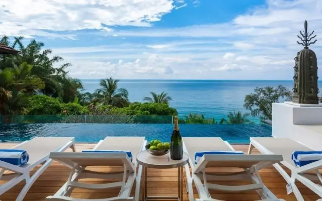 Отель Bluesiam Villa