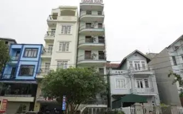 Thanh Nam Hotel Best Price вид на фасад