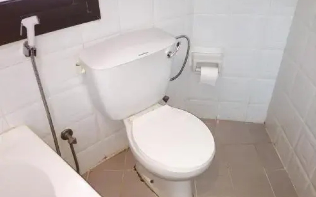 Gold Plaza Guest House