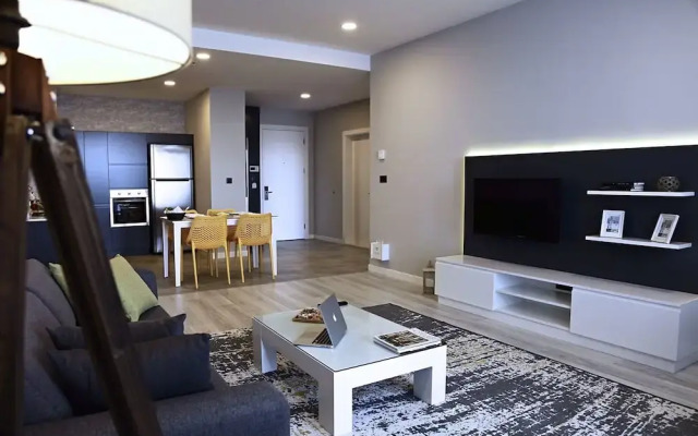 Freda Residence