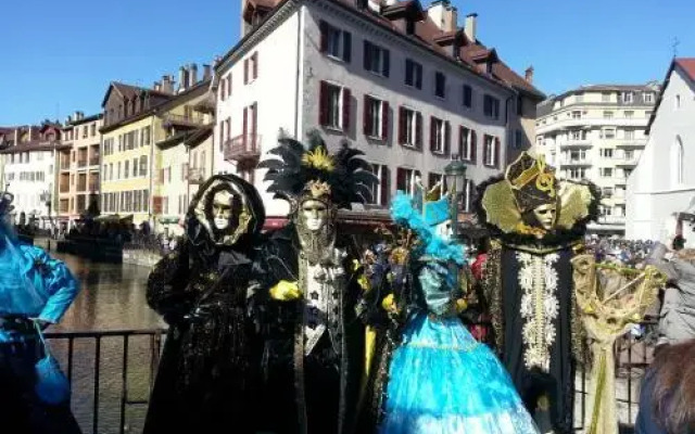 Passage Des Bains