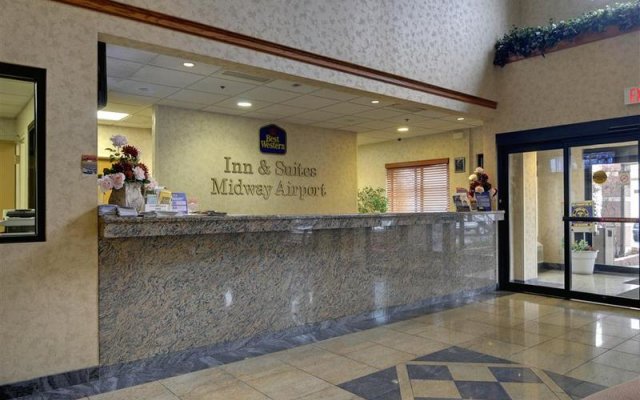 Best Western Inn & Suites - Midway Airport 2