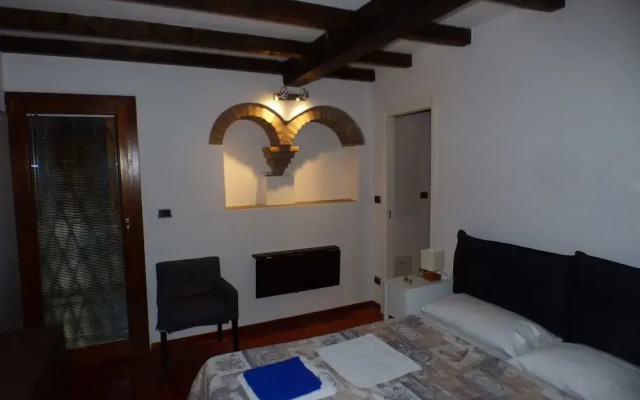 Porta San Felice Cozy Duplex