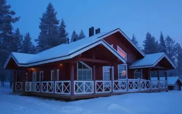 Aurinko Villa