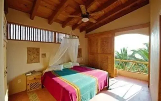 Casa Firefly