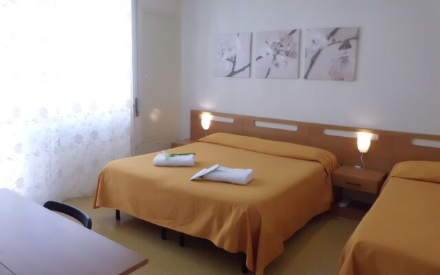 Отель B&B Acasadibarbara Италия, Рим - 1 отзыв об отеле, цены и фото номеров - забронировать отель B&B Acasadibarbara онлайн комната для гостей