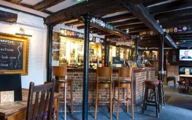 Innkeepers Lodge Hook