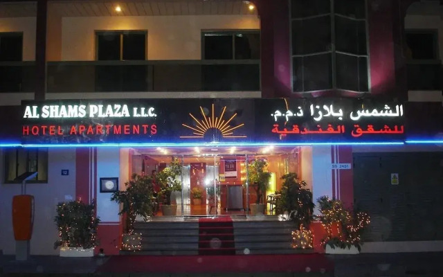 Al Shams Plaza Hotel Apartments вид на фасад