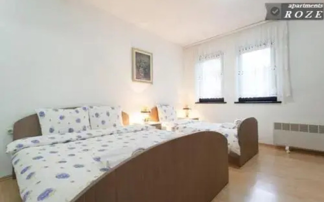Apartments Tomic