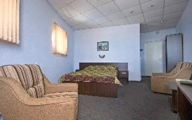 Hotel Admiral комната для гостей